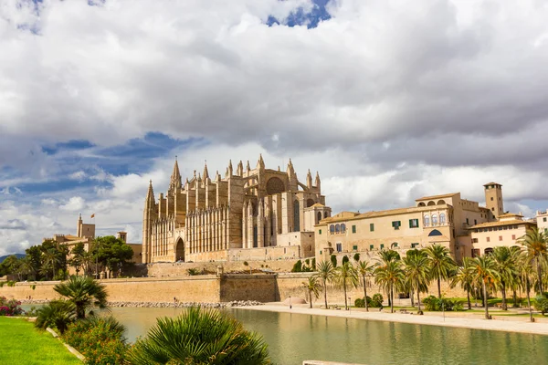 Cattedrale di Santa Maria di Palma di Maiorca, La Seu, Spagna — Foto Stock