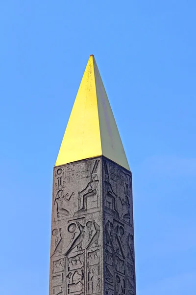 Luxor Obelisk Top — Zdjęcie stockowe