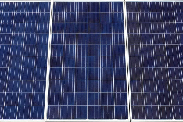 Панель сонячної енергії — стокове фото