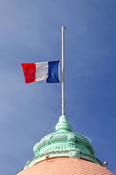 Bandeira Francesa Meio mastro — Fotografia de Stock