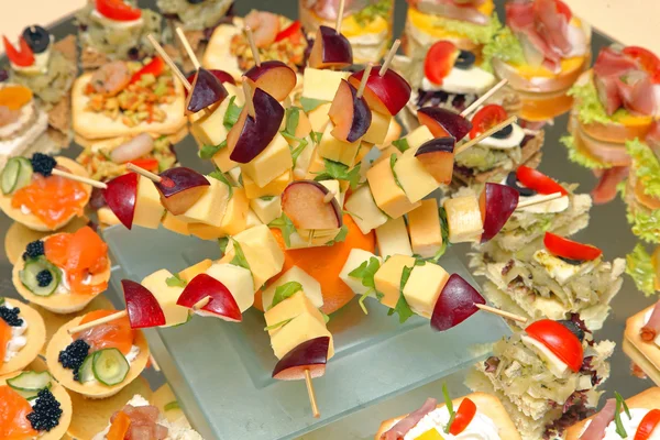 Fruit spiezen Canapes — Stockfoto