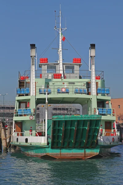 Barco de ferry de coche — Foto de Stock