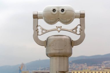 Trieste İtalya 'da Sikke İşletmeli Dürbün Görüntüleyici