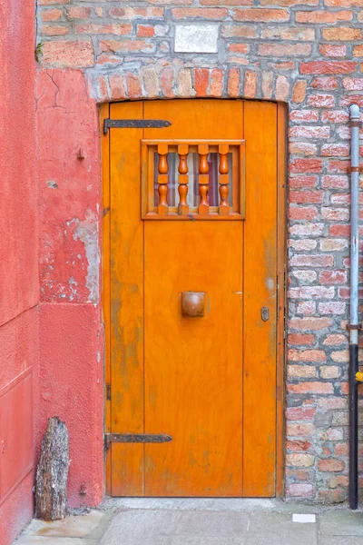 Drewniane Drzwi Domu Burano Wenecja Włochy — Zdjęcie stockowe