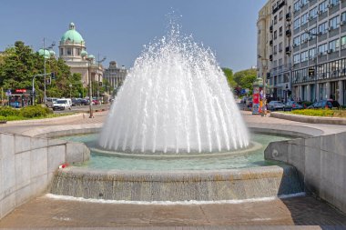 Belgrad, Sırbistan - 30 Haziran 2019: Sırbistan 'ın başkenti Belgrad' da Parlamento Hükümet Binası.