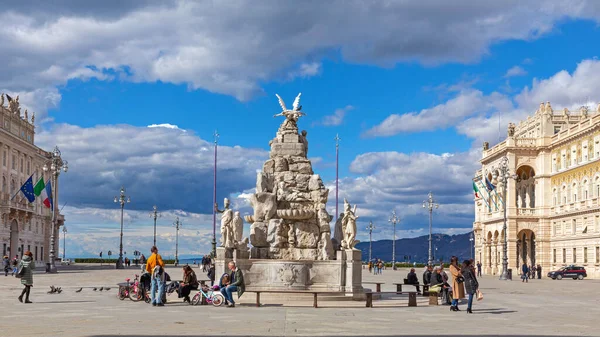 Trieste Italy March 2020 Some People Fountain Four Continents Landmark — 스톡 사진