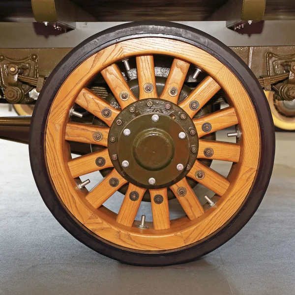 Very Old Wooden Wheel Oldtimer Truck — Stock Photo, Image