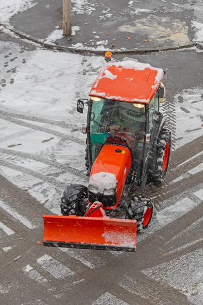 Hóeke Traktor Jármű Street Winter Időjárás — Stock Fotó