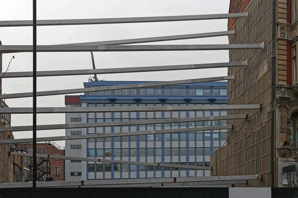 Bouwen Van Wandsteun Stalen Balken Bouwplaats Stad — Stockfoto