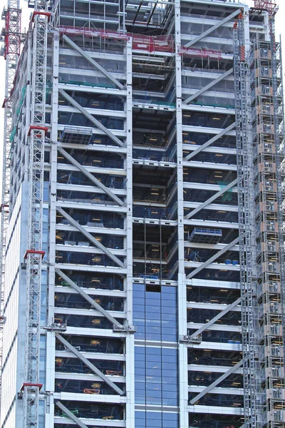 Ponteggio Sospeso Lavori Aerei Presso Grattacielo Alluminio Londra — Foto Stock