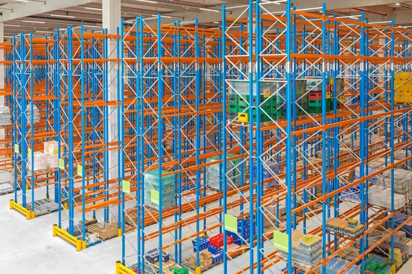 New Shelving System Big Distribution Warehouse — Stock Photo, Image