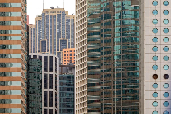 Moderna Skyskrapor Glas Kontorsbyggnader Hongkong — Stockfoto