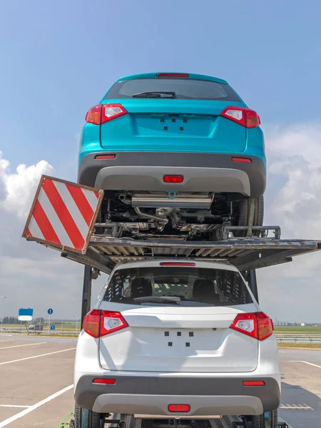 New Car Delivery Transport Truck Trailer — Stock Photo, Image