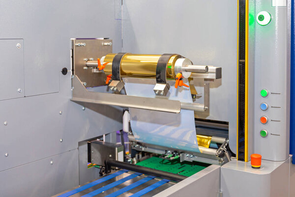 Коммерческая машина для тиснения печатей из горячей фольги