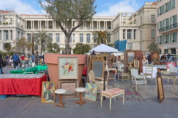 Nice França Janeiro 2018 Brocante Antique Market Cours Saleya Nice — Fotografia de Stock