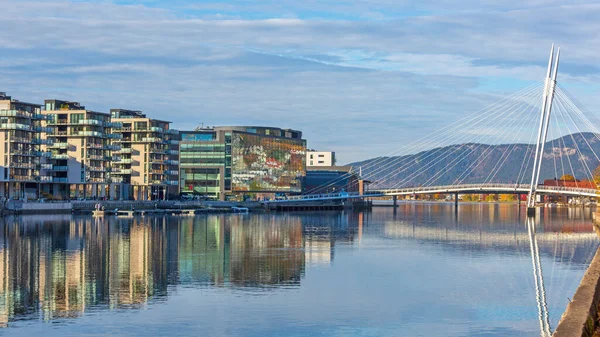 Drammen Norge Oktober 2016 Ypsilonbron Över Drammenselva Höstdag Drammen Norge — Stockfoto