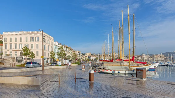 Κάννες Γαλλία Φεβρουαρίου 2016 Moored Yachts Sailboats Marina Cannes France — Φωτογραφία Αρχείου