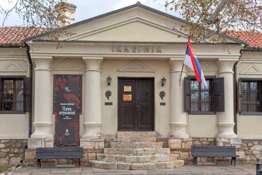 Belgrad, Sırbistan - 5 Aralık 2018: Belgrad 'daki Kalemegdan Kalesindeki Doğal Tarih Müzesi Galerisi.