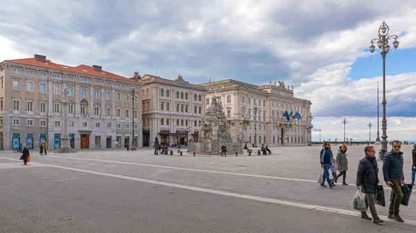 Trieste Italy March 2020 Few People Four Continents Fountain Landmark — Stok fotoğraf