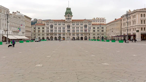 Trieste Italy Січня 2017 Town Hall Building Empty Square Winter — стокове фото