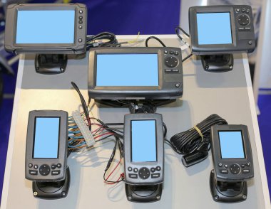 Balık Bulucu Su Derinliği Sonarı GPS Uydu Elektronik Haritaları