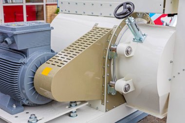 Feed Machine Sanayi Üretiminde Büyük Elektrik Motoru
