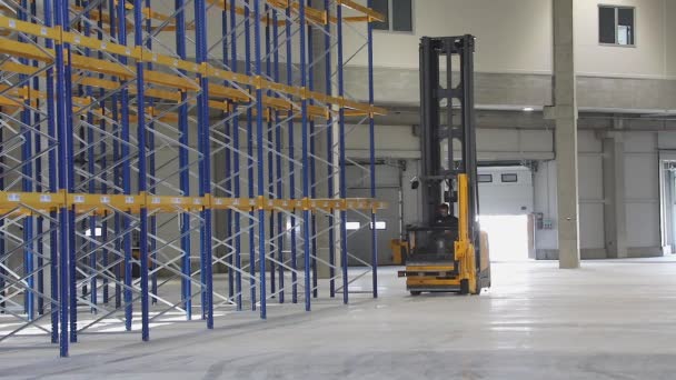 High Rack Stacker Forklift New Empty Warehouse — Stok Video