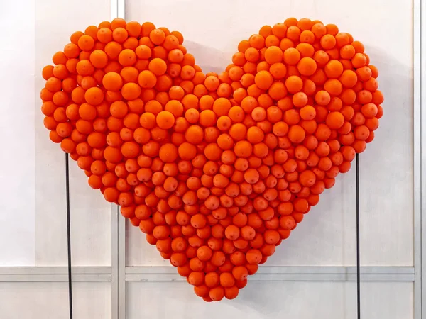 Big Heart Shape Made Latex Balloons — Stock Photo, Image