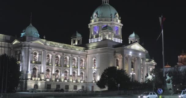 Szerbiai Kormány Nemzetgyűlés Épülete Éjszaka Belgrádban — Stock videók