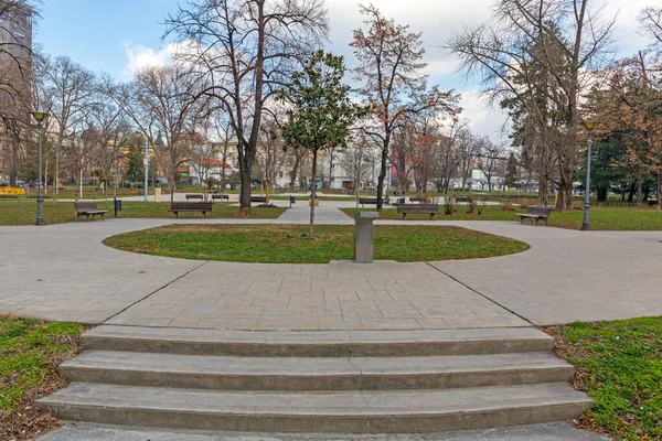 Belgrad Boş Kamu Parkı Manjez Kış Günü — Stok fotoğraf