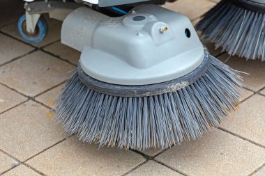 Sokak Temizleme Makinesinde Dönen Fırça