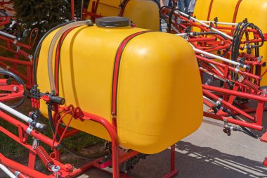 Big Plastic Reservoir Tank at Agriculture Sprayer Machine