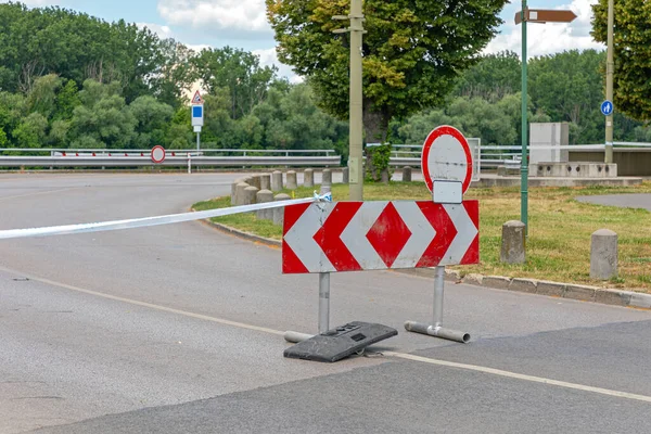 Barrier Sign Middle Street Temporary Road Closure — Stock Photo, Image