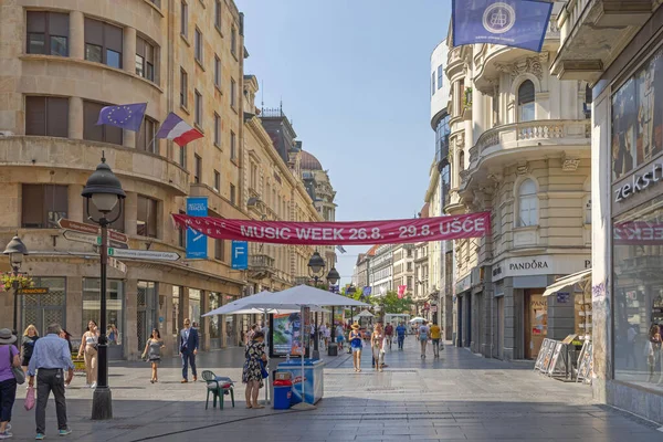 セルビア ベオグラード 2021年8月8日 Music Week Banner Knez Mihailova Street Inベオグラード — ストック写真