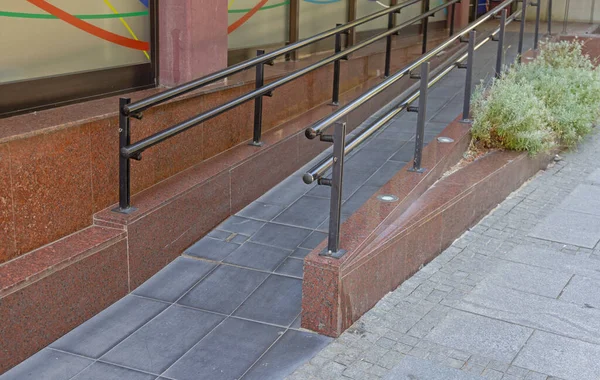 Long Ramp Wheelchair User Safe Access Way — Stock Photo, Image