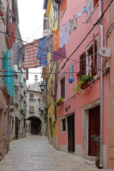 Clothesline strada — Foto Stock