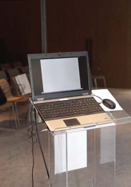 Dizüstü bilgisayar konferans sunum