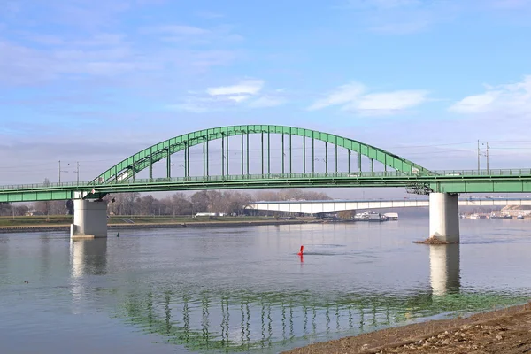 Antiguo puente de Sava Belgrado — Foto de Stock