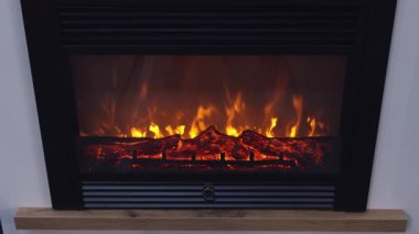 Elektrikli Şömine Eve Yanan Odun Takın