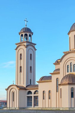 Novi Sad 'daki Klisa' daki Sırp Ortxodox Kilisesinde Çan Kulesi