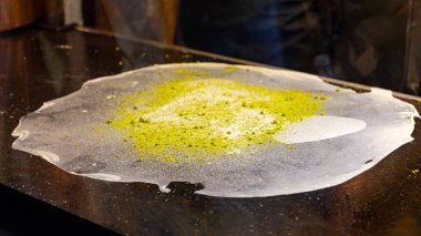 İstanbul 'da Açık Fırında Pistachio Pastası Yapımı