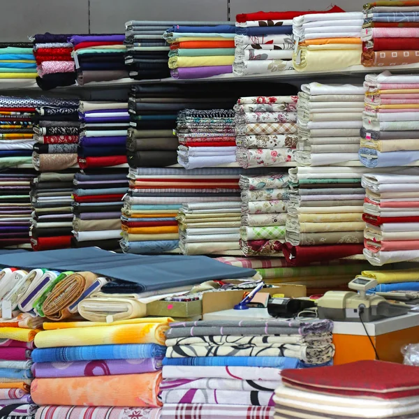 Kleurrijke Fabric Shop — Stockfoto