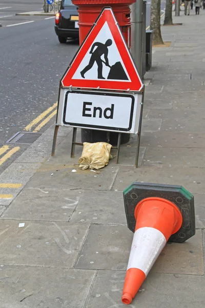 Panneau de fin de travaux routiers — Photo