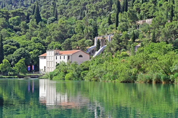 Υδροηλεκτρικό σταθμό jaruga — Φωτογραφία Αρχείου