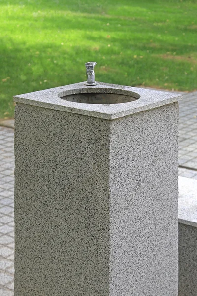 Drinking Water Fountain — Stock Photo, Image