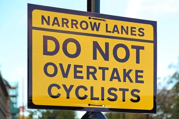 Cyclist Warning Sign — Stock Photo, Image