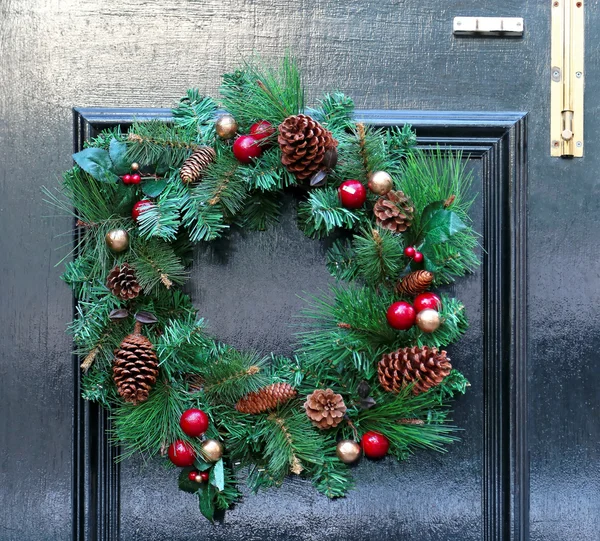 Wreath at Door — Stock Photo, Image
