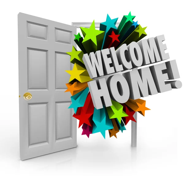 Welcome Home message in 3d words out an open door — Stock Photo, Image