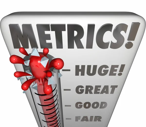 Métricas palavra em um termômetro ou medidor de medição de desempenho ou resultados — Fotografia de Stock