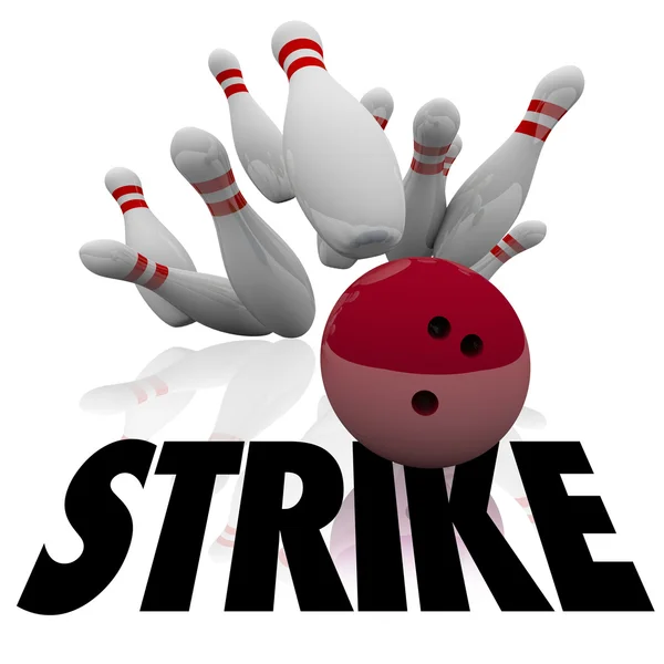 Strike Bowling bollen Pins — Stockfoto